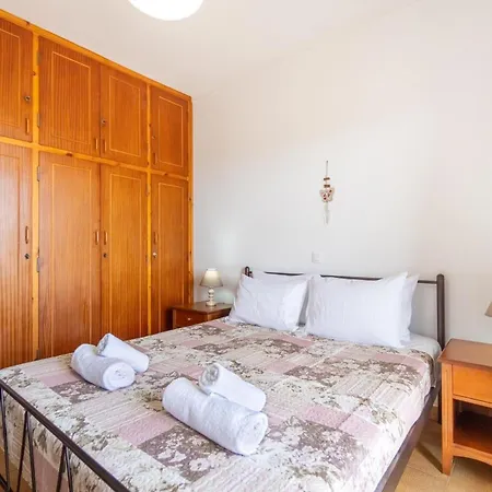 Apartment Lotus 5 *